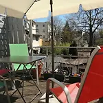 Berni's Z Tarasem Lägenhet *