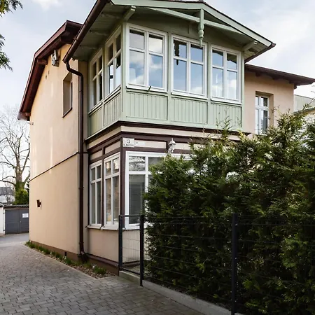 Berni's Z Tarasem アパート *